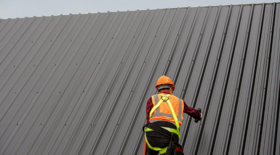 Professional metal roof installation services in Pomfret Center, CT